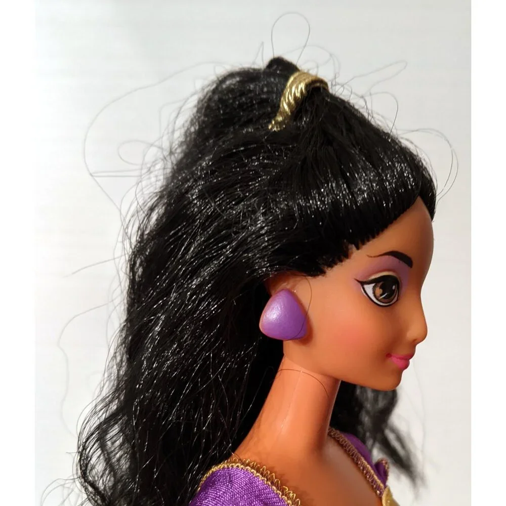 Barbie Doll with Purple and Yellow Outfit - Picture 2 of 9